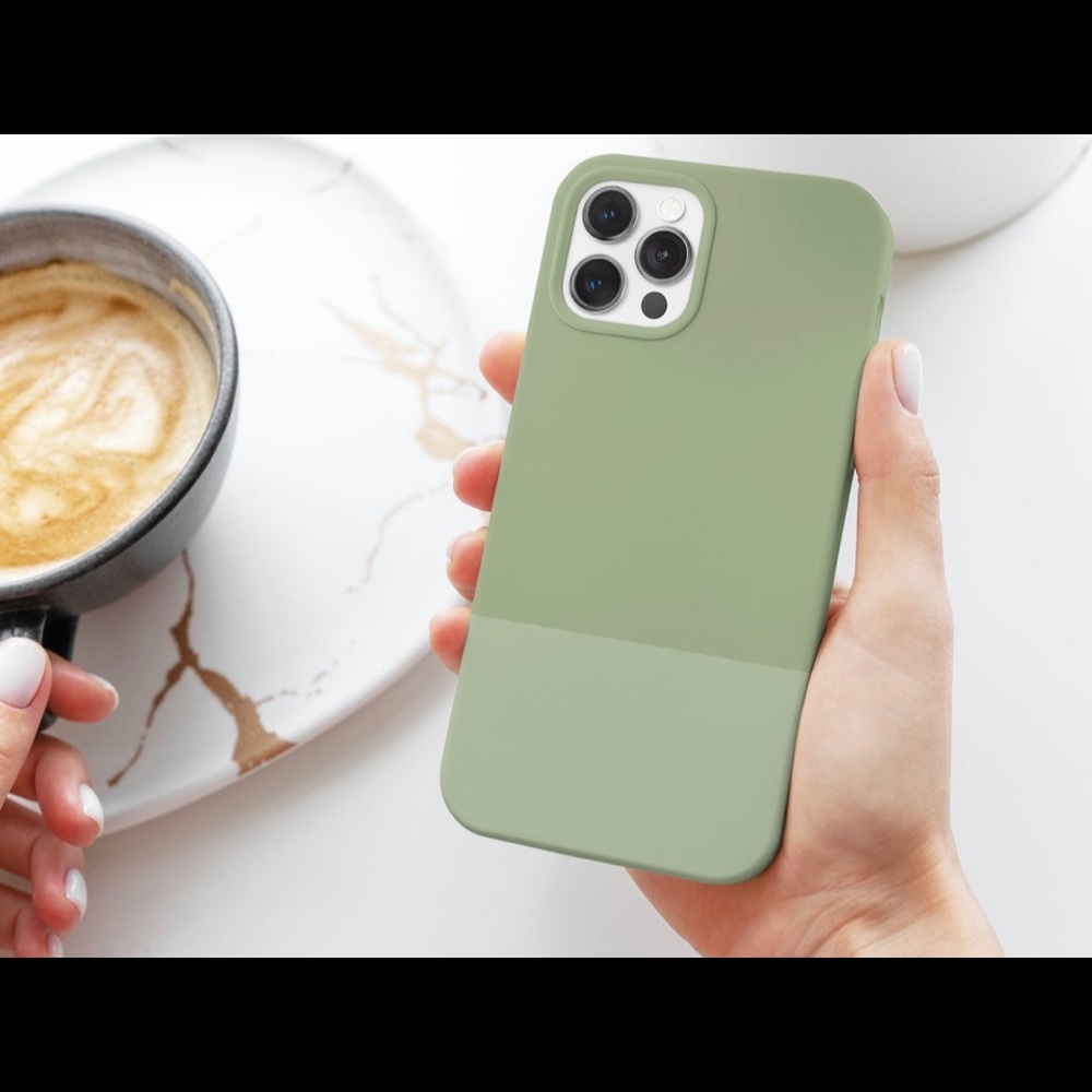 iPhone 12 mini Green Case ⭐️clearance⭐️ make an offer